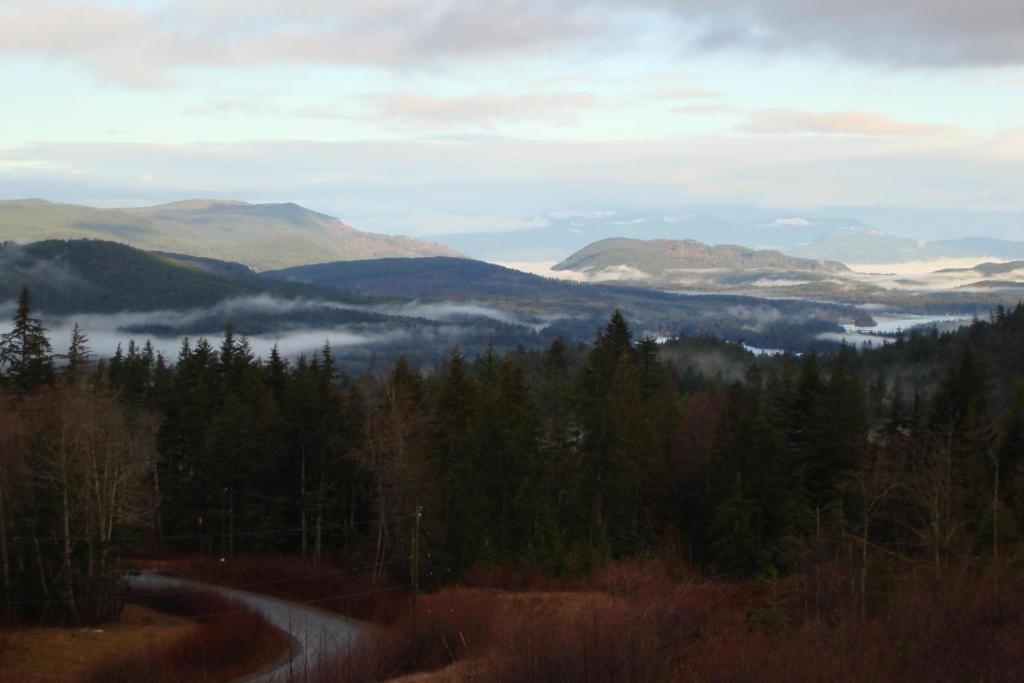 Malahat View Guesthouse Bagian luar foto