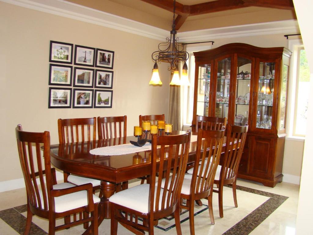 Malahat View Guesthouse Bagian luar foto